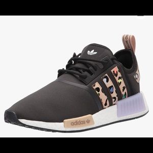adidas Originals Women's NMD_r1 tennis shoe / sneaker